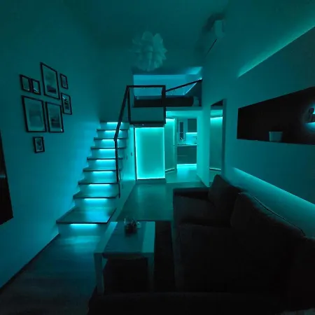 Perfect Chic Downtown Loft - F1 * בודפשט