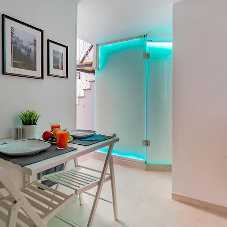 Perfect Chic Downtown Loft - F1 Διαμέρισμα *
